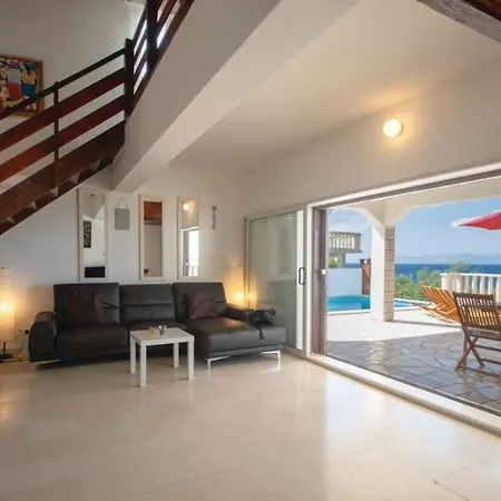 Beachfront Dream With Pool Korcula Town