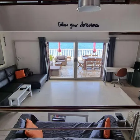 וילה Beachfront Dream With Pool Blato (Korcula)