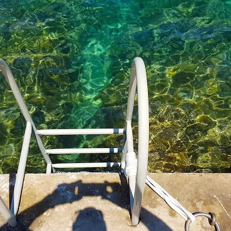 Beachfront Dream With Pool