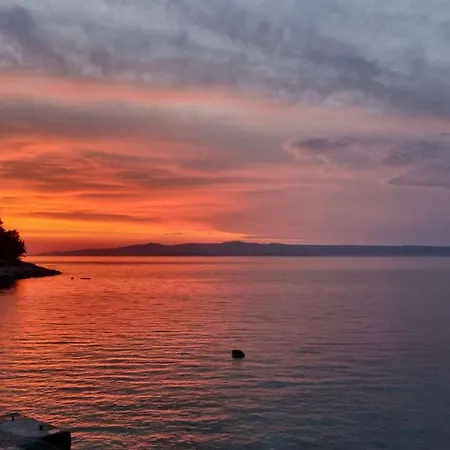 Beachfront Dream With Pool