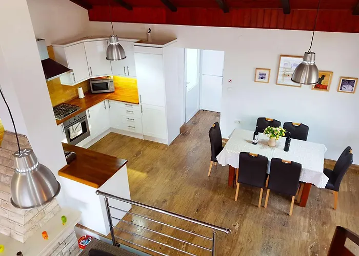 Villa Beachfront Dream With Pool